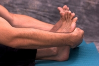Recommended Stretches for Strengthening Your Feet